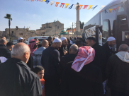 بالصور: عودة معتمري مدينتي اللد والرملة إلى ديارهم بسلام 